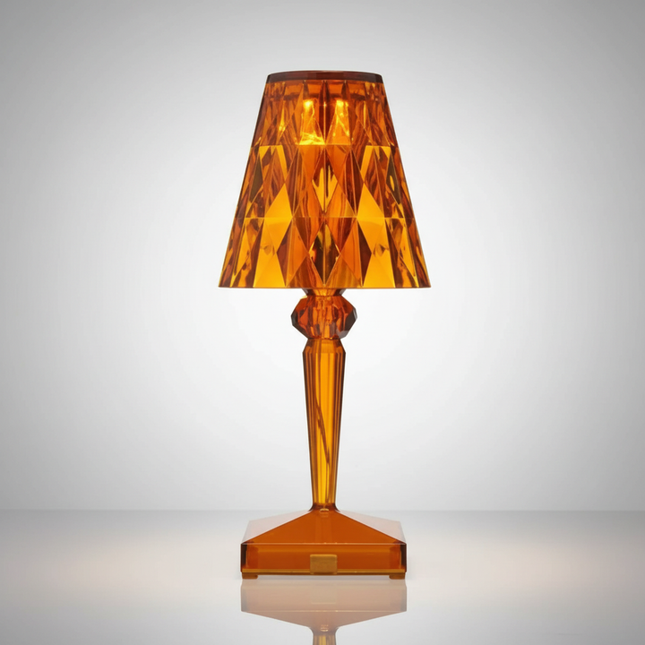 Edle Tischlampe mit facettierter Kristalloptik, ein Highlight für Ihr Wohnzimmer.