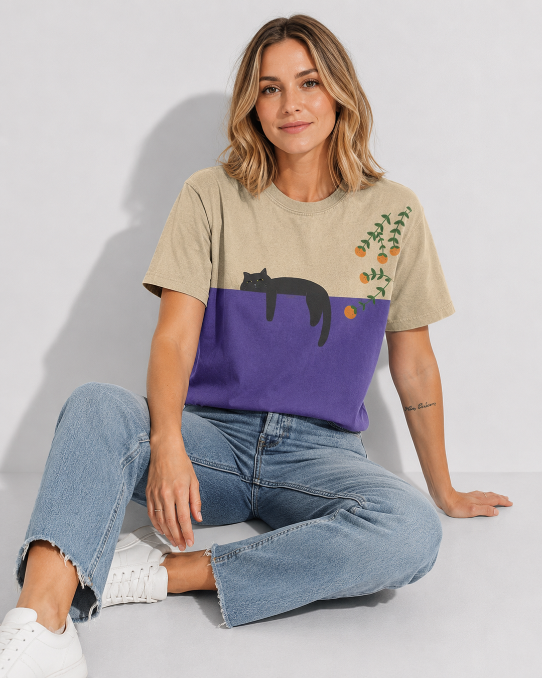 Modernes Damen T-Shirt mit kurzen Ärmeln für den Alltag; elegantes, bequemes Kurzarmshirt, ideal für Freizeitmode.