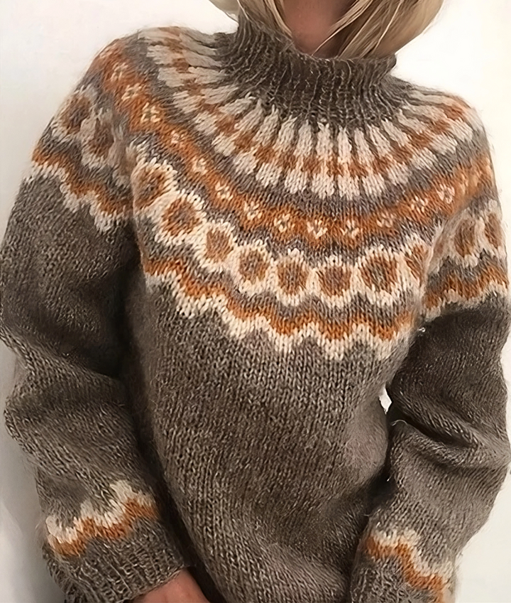 Warmer Damen Pullover mit Rollkragen aus weichem Material, ideal für kalte Wintertage.