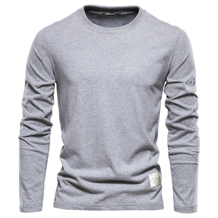 Herren Langarmshirt Joris aus 100% Baumwolle. Bequem, atmungsaktiv & perfekt für mühelosen Komfort.