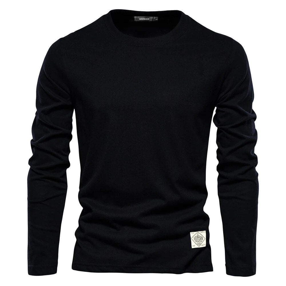 Gemütliches Herren Langarmshirt für alle Jahreszeiten. Perfektes Basic-Longsleeve für Lagenlooks oder solo.