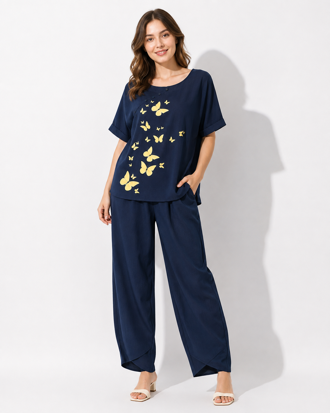 Damen 2-teiliges Set: bequemer Freizeitanzug in Rosa. Stylische Loungewear für Alltag & Sommer.