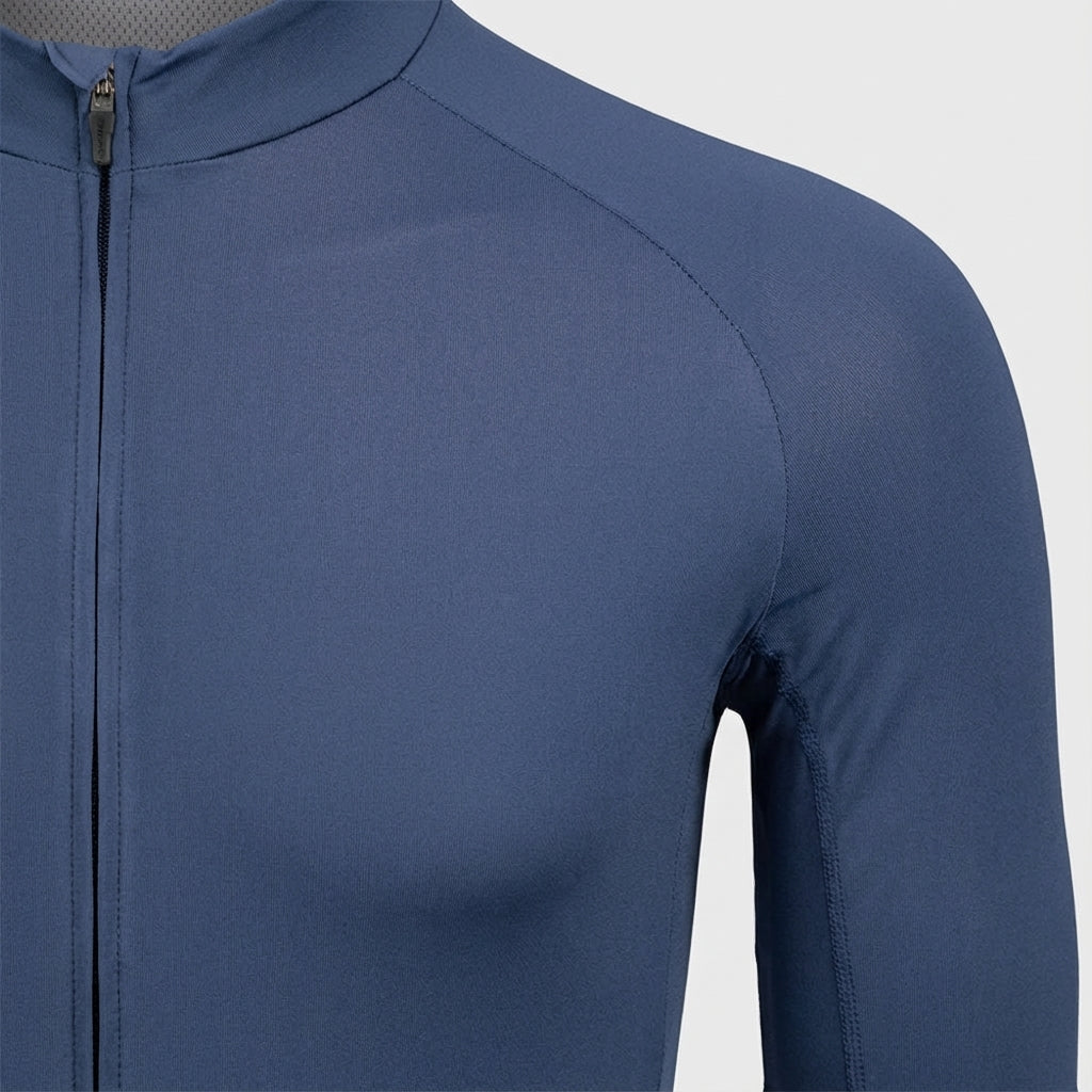 Aero Herren Kurzarmtrikot von Scott. Optimale Radsport Bekleidung für Geschwindigkeit und Komfort auf dem Bike.