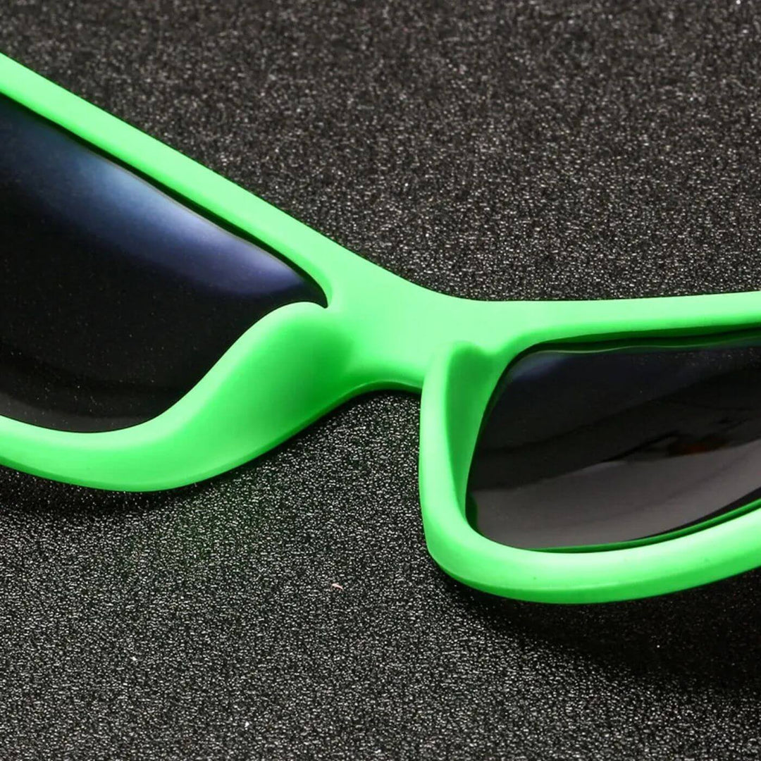 Rutschfeste, leichte Herren Outdoor Sonnenbrille; ideal für lange aktive Tage und hohen Komfort beim Sport.