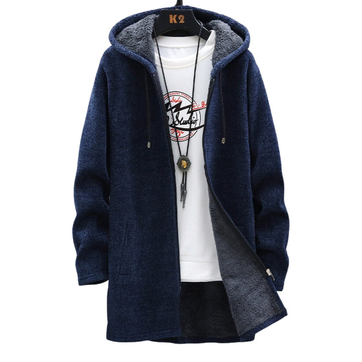 Schwarze elegante Damen Kapuzenjacke, vielseitig kombinierbar. Warmer Hoodie für stilvollen Komfort im Alltag.
