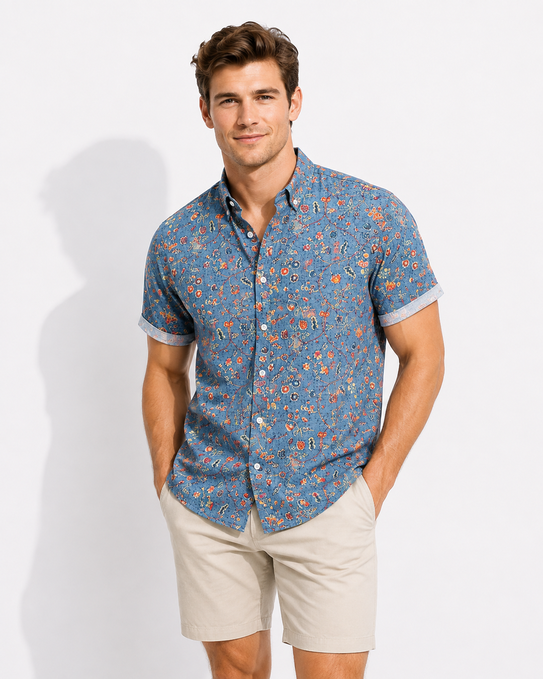 Elegantes Herren Sommerhemd, bequem für Freizeit und Business. Vielseitiges Kurzarmhemd für Männer.
