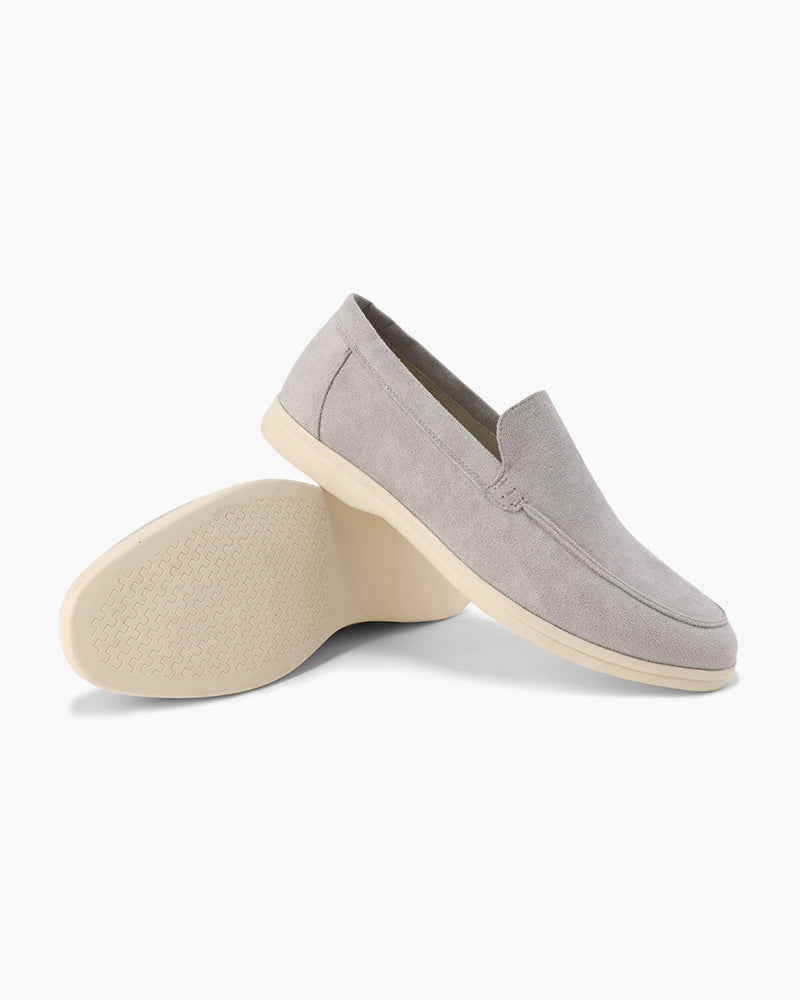 Moderne Herrenschuhe: Komfortable Slip-On Loafer für einen stilvollen Auftritt.