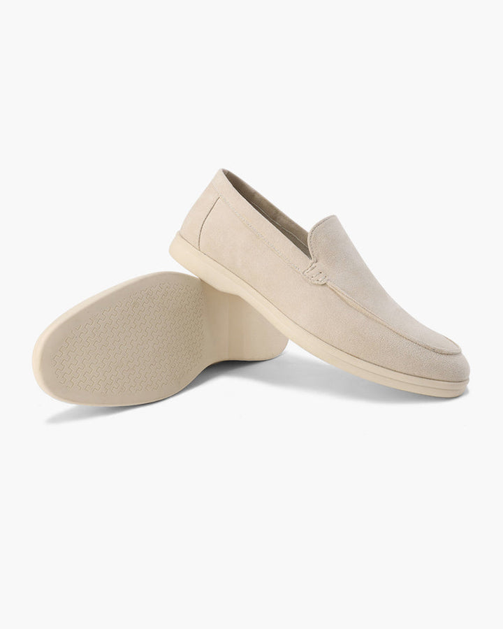 Klassische Loafer für beide Geschlechter, mit akzentuierter Steppnaht.