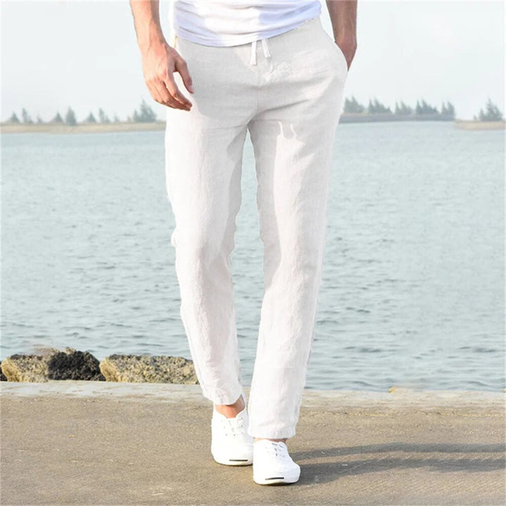 Elegante, aber lässige Herren Sommerhose mit leichtem Schnitt & Elastikbund für stylische Outfits.