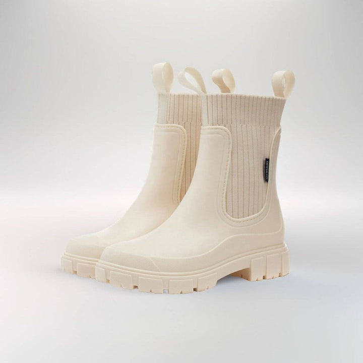 Elegante Damen-Regenstiefel mit schlankem Design. Wasserdichte & komfortable Allwetter-Stiefel für Damen.