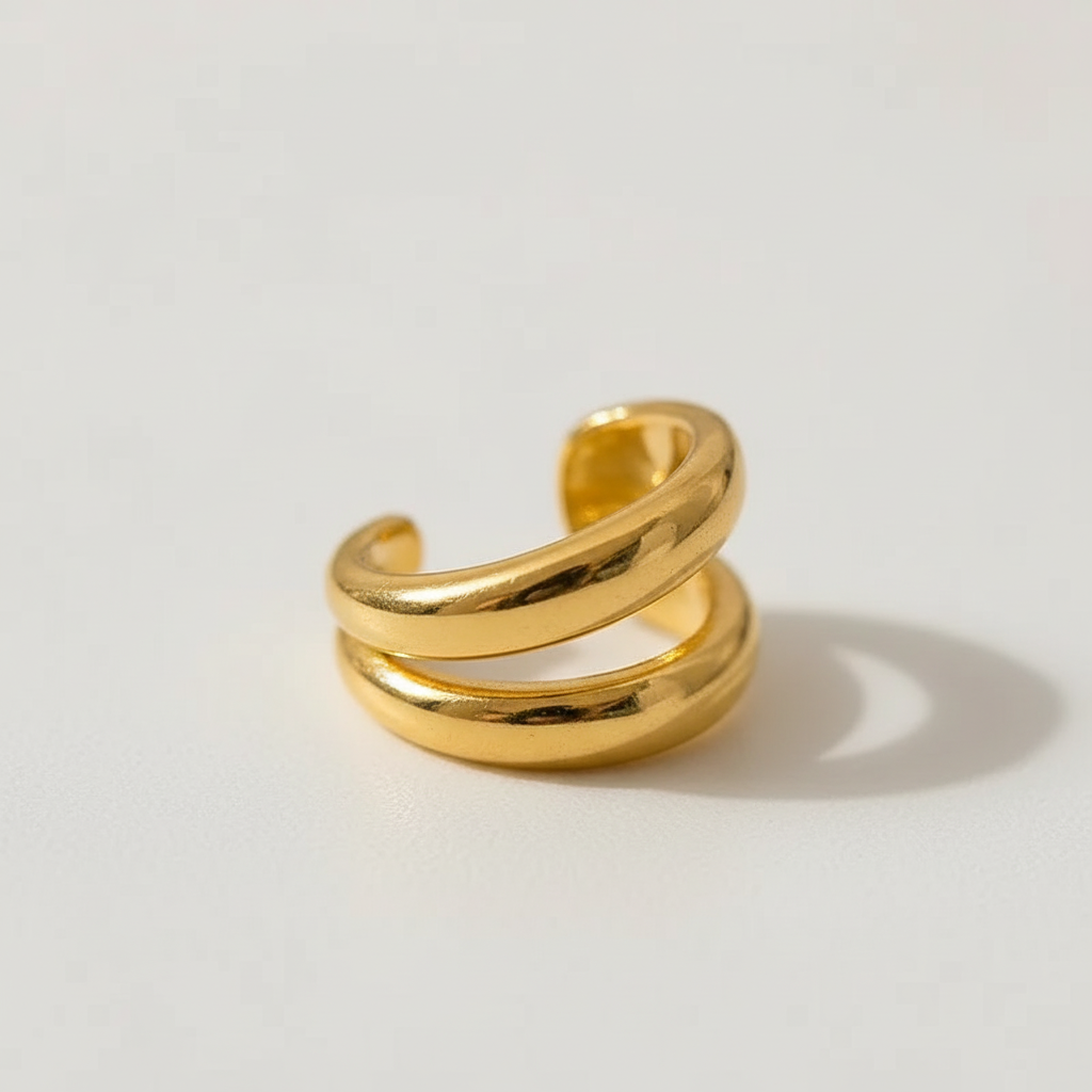 Geometrische Ohrmanschette für Damen, gold, luxuriöser Trendschmuck ohne Piercing.