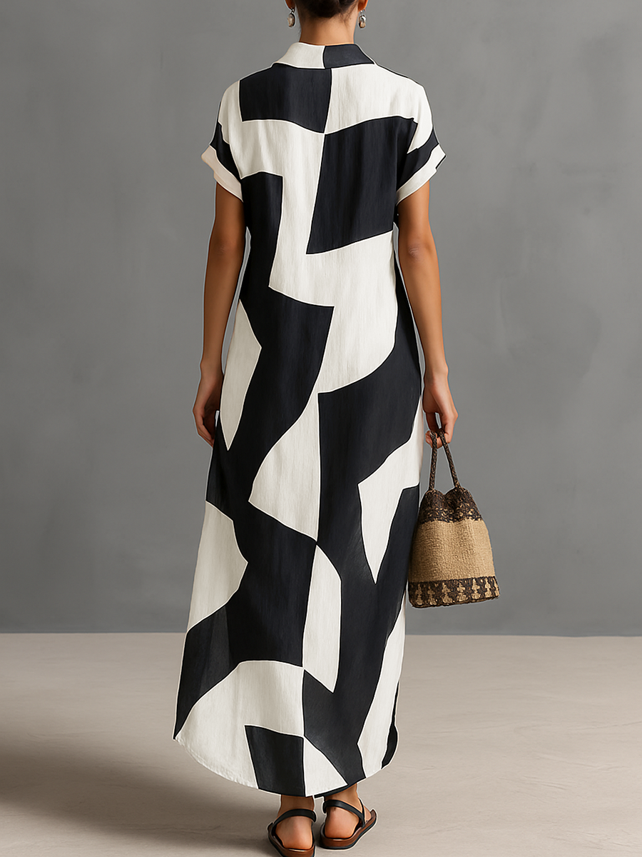 Schwarzes bedrucktes Hemdblusen Maxikleid für Damen, ideal als Sommerkleid oder elegantes Festkleid.