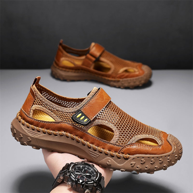 Herren Slip-On Sandalen mit geschlossener Spitze für Komfort & Schutz. Ideal für Freizeit & Outdoor.
