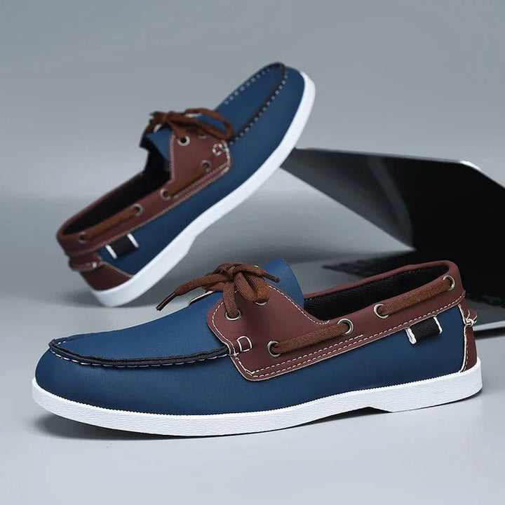 Slip-on Schuhe für Herren: ultra-leicht, mit weicher Komfortsohle & sportlicher Kontrastnaht.