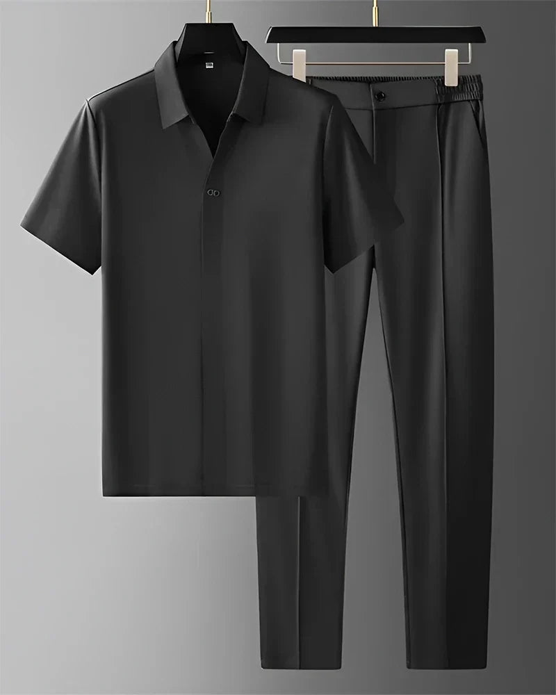 Herren elegantes Polo Zweiteiler Set in Modal-Mischung, stilvoll & bequem für Freizeit und Sommer.