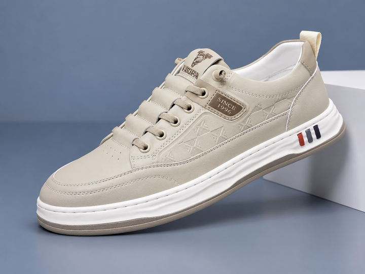 Beige Herren Orthopädische Komfortschuhe für Freizeit; stilvolle, unterstützende Alltagsschuhe für Männer.