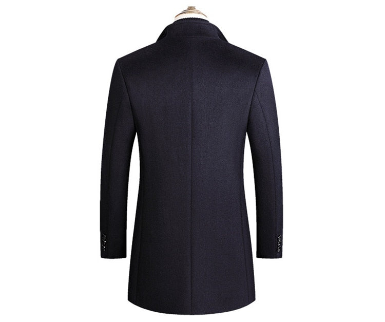 Zeitloser Herren Business Mantel, ideal für einen eleganten Look im Büro oder bei festlichen Anlässen.