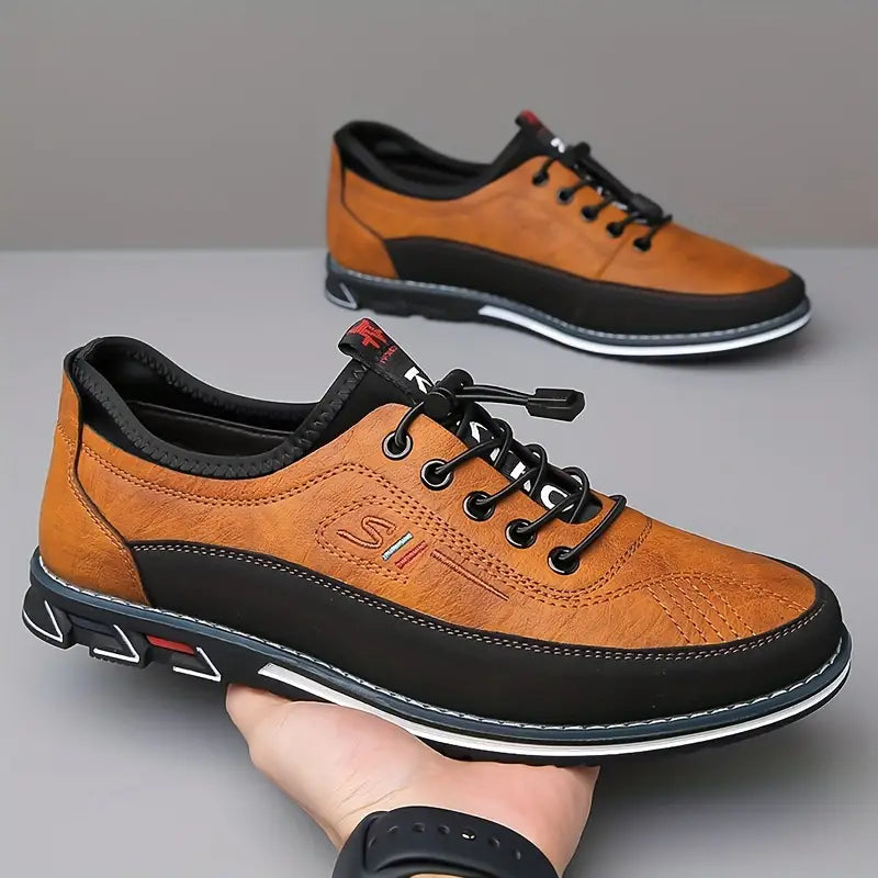 Rutschfestes Profil der Sohle der braunen Herren Alltagssneakers, für sicheren Halt.
