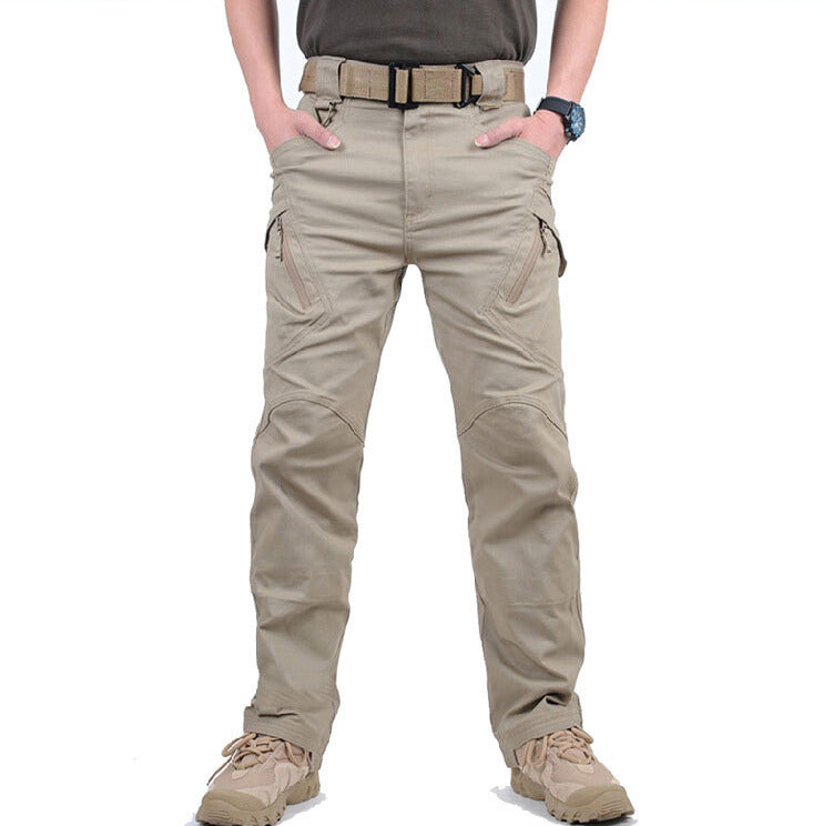 Vielseitige Herren Wanderhose, flexibel & bequem, perfekt für Outdoor-Aktivitäten und Freizeit.