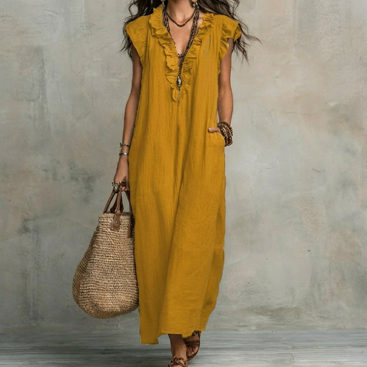 Komfortables Sommer Maxikleid mit V-Ausschnitt, zarten Rüschen, atmungsaktiv für lange Sommertage.