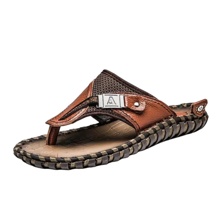 Bequeme Herren Sandalen, ideal als Flip-Flops für den Sommer. Leichte Komfortschuhe für entspannte Tage am Strand.