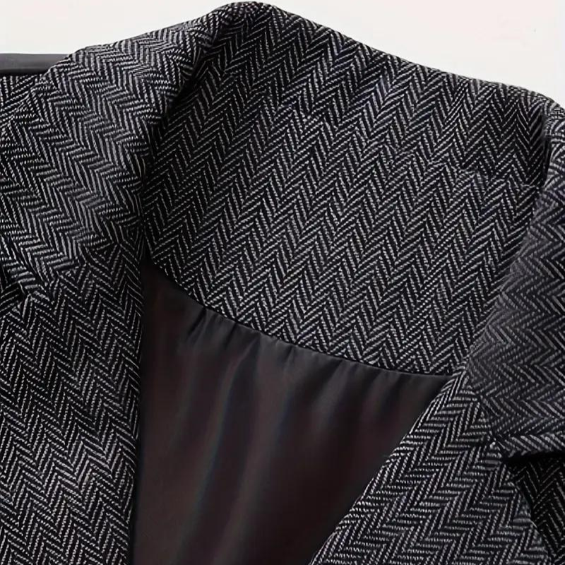 Herren Hahnentritt Weste als stilvolles Element eines kompletten, vielseitigen Outfits.