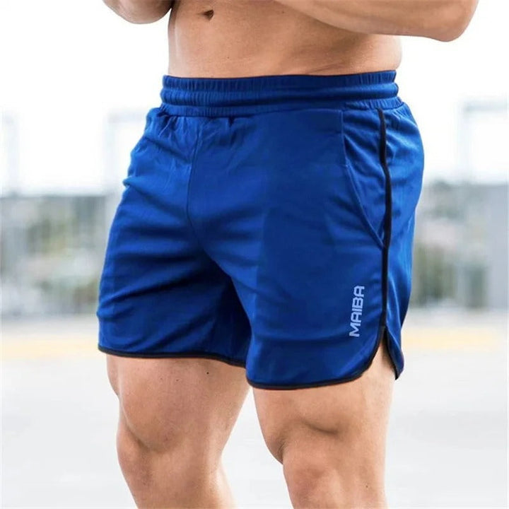 Sportliche Herren Badeshorts Slim Fit für aktive Tage. Perfekte Schwimmshorts für Schwimmen & Surfen.