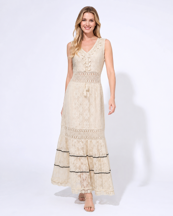 Elegantes Damen Boho-Kleid mit fließendem Stoff, perfekt als Sommer- oder Urlaubskleid für Frauen.