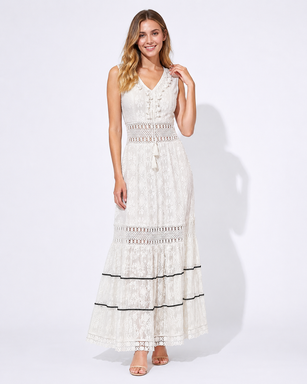Langes Damen Maxikleid in A-Linie, ideal als Strandkleid oder elegantes Freizeitkleid für den Sommer.