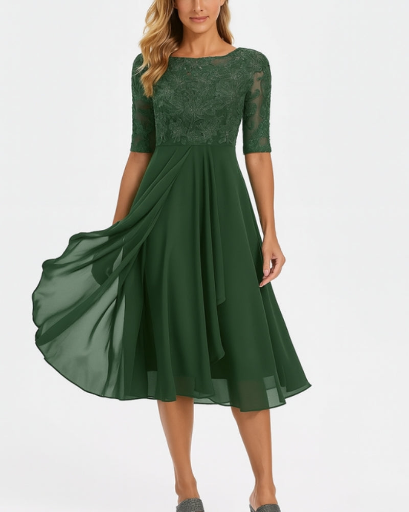 Schickes Damen Sommerkleid Midi in Spitze, perfekt als Frühjahrskleid oder festliches Cocktailkleid.