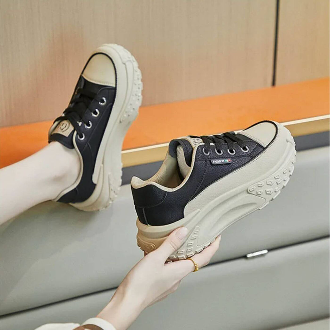 Vielseitige Damen Orthopädische Schuhe, atmungsaktiv, mit Keilabsatz für Komfort, Stil und Höhenverstärkung.