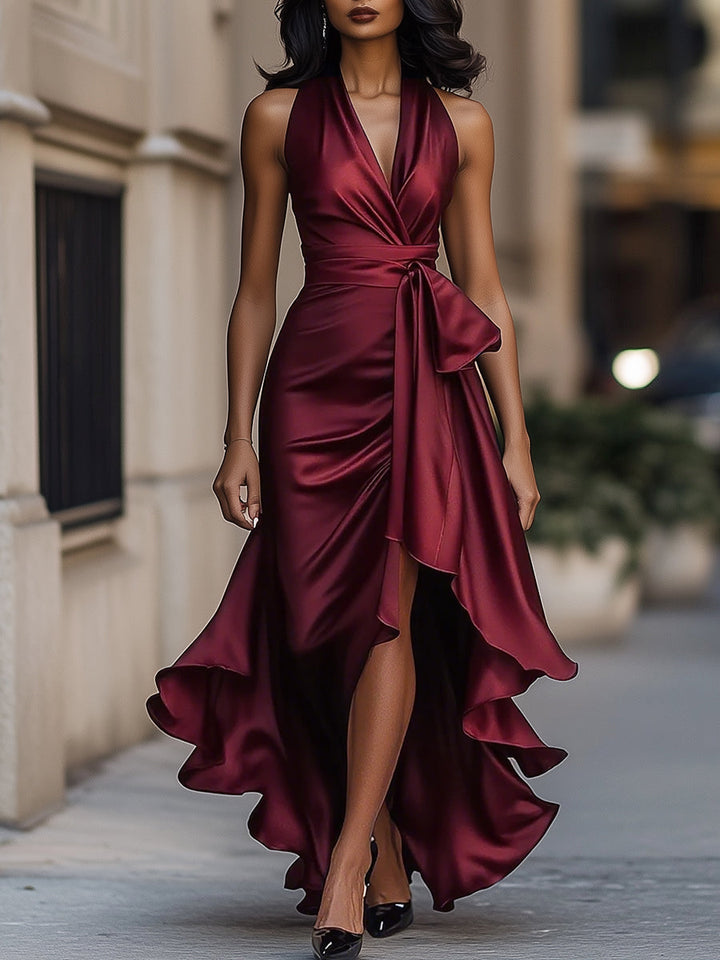 Schickes Damen Partykleid in Wickelform, langes Abendkleid für glamouröse Anlässe.