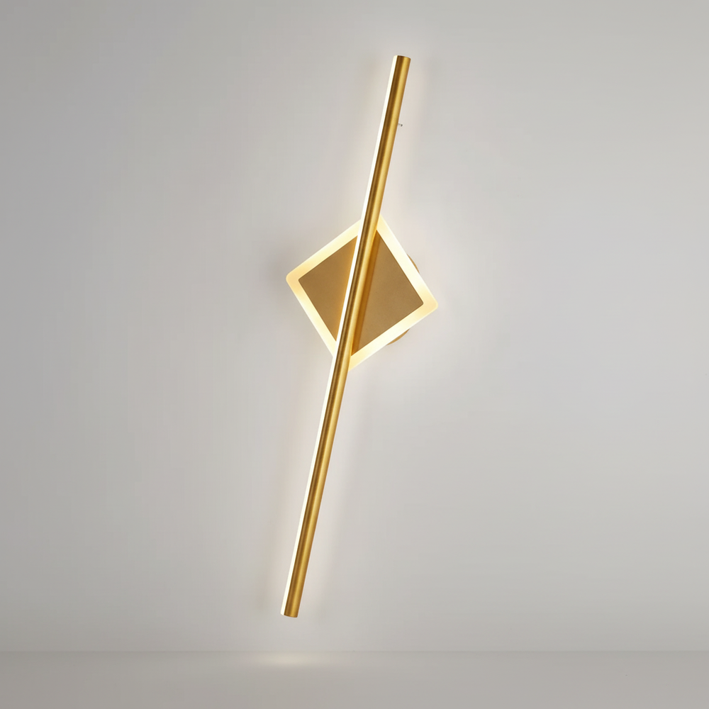 Moderne Opalight LED-Wandleuchte im Bad, blendfreies warmes Licht für entspannte Atmosphäre. Stilvolle Badezimmerlampe.
