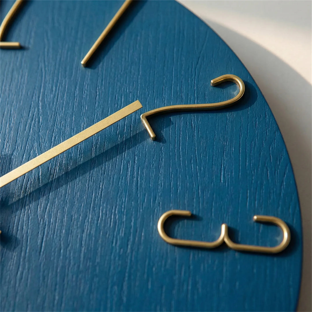 Runde Wanduhr als moderne Dekoration für Wohnzimmer oder Schlafzimmer, geräuschlos.