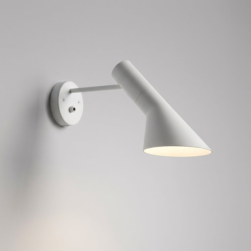 Flexible LED Wandleuchte Touchara, minimalistisch, dimmbar, aus Aluminium für modernes Innenambiente.