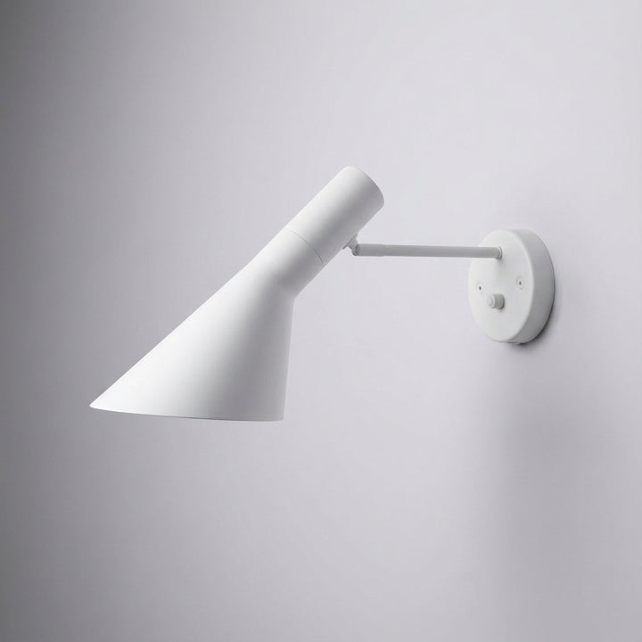 Stylische modulare LED Wandlampe Touchara aus Aluminium, berührungsgesteuert und dimmbar.
