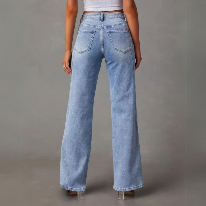 Moderne Damen High-Waist Wide-Leg Jeans in trendigem Design. Perfekte Jeanshose für eleganten Freizeit-Look.