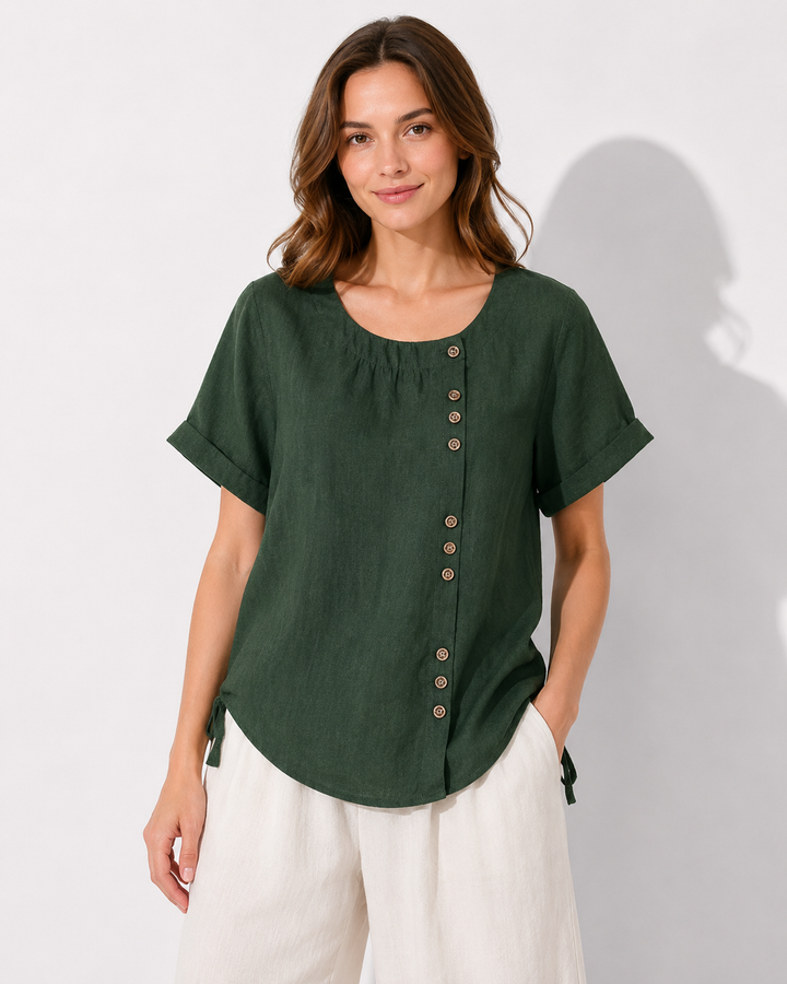 Klassisches Damen Basic T-Shirt mit kurzen Ärmeln. Zeitlos und bequem, ein vielseitiges Oberteil für stilvolle Looks.