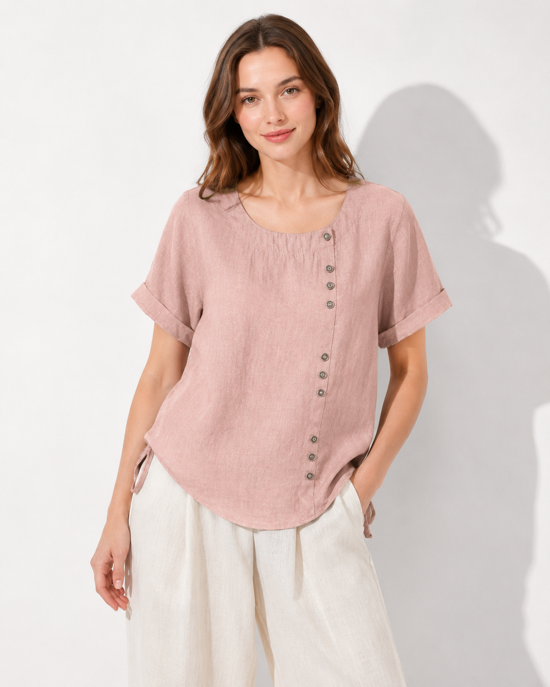 Damen Kurzarmshirt für Frühling & Sommer. Elegantes und bequemes T-Shirt, perfekt für legere Anlässe oder den Alltag.
