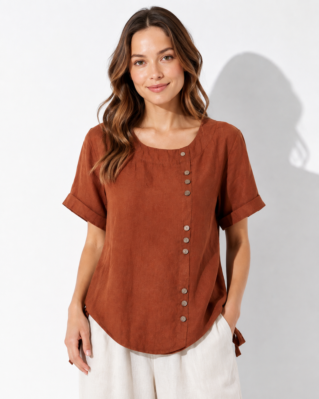 Bequemes Damen Kurzarmshirt, ideal für Sommer & Alltag. Vielseitiges Basic Oberteil, elegant und casual kombinierbar.