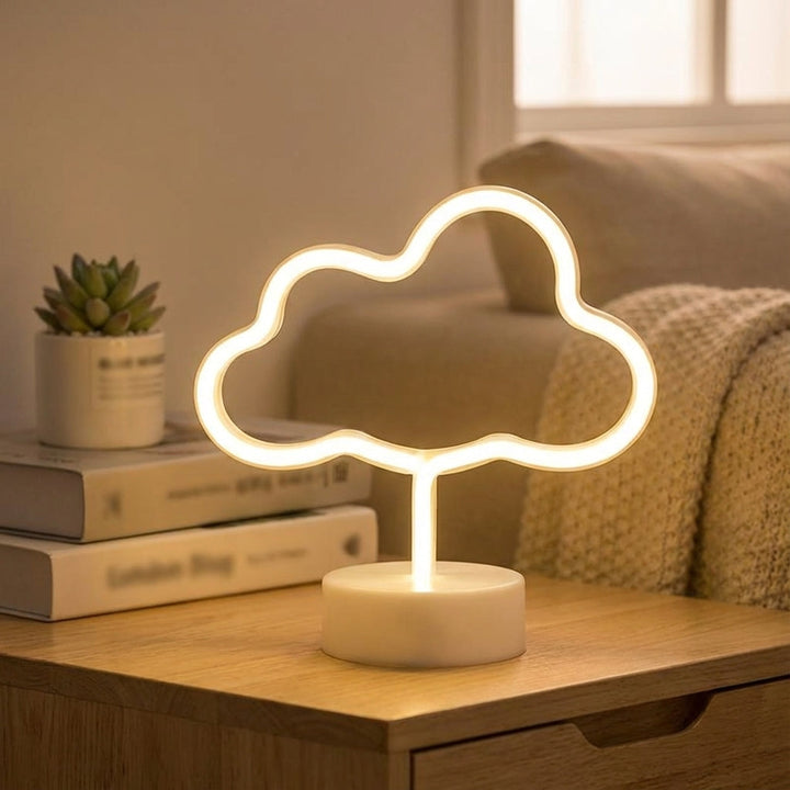 Dekorative Neovelle Neon-Tischlampe für stilvolles Ambiente im Wohnzimmer.