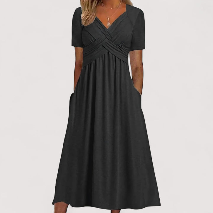 Bequemes und stilvolles Damen Midikleid A-Linie, ideal als Sommer- oder Frühlingskleid. Lockerer Schnitt, weicher Stoff.
