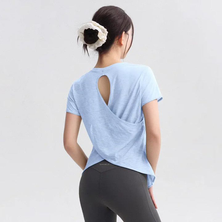 Atmungsaktives Kurzarm Sportshirt für Herren, schnelltrocknend, perfekt für intensive Workouts.