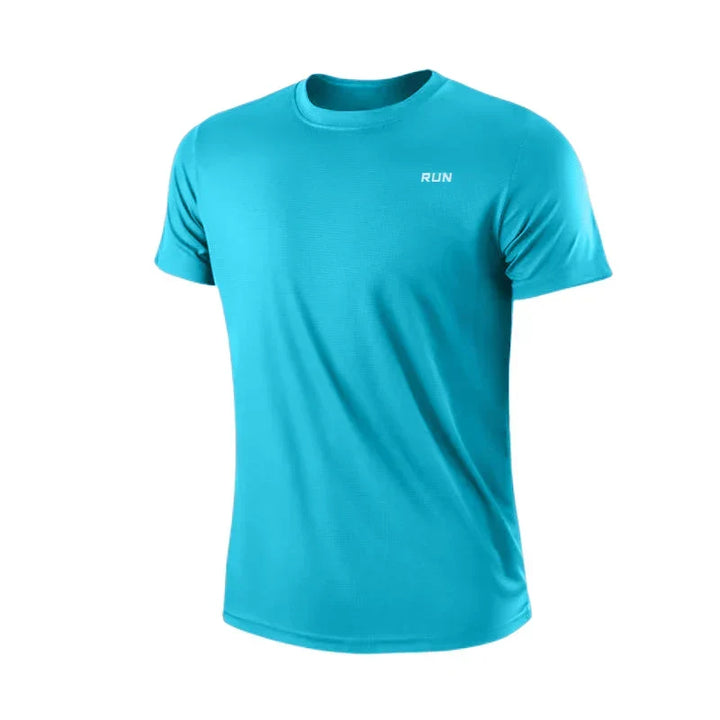 Trockenes & leichtes Herren Sportshirt, atmungsaktiv, für optimale Performance bei jedem Training.