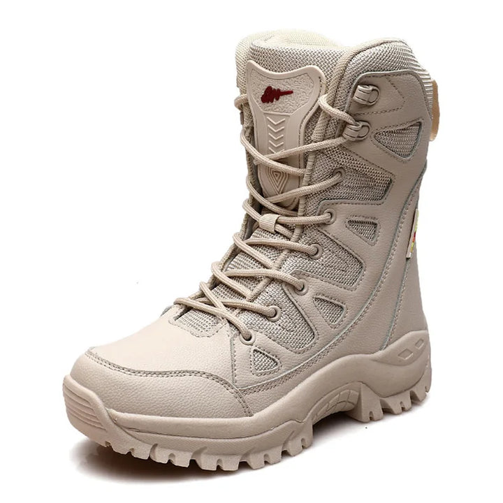 Sichere schwarze Damen Wanderstiefel mit guter Dämpfung und Profilsohle für jedes Terrain.