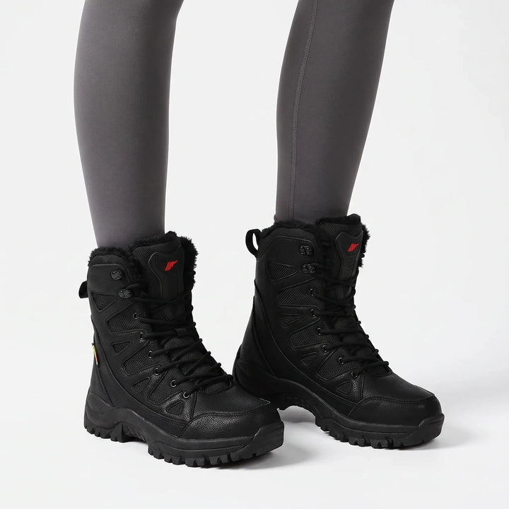 Beige knöchelhohe Damen Wanderstiefel, warm & robust für Outdoor-Abenteuer im Winter.