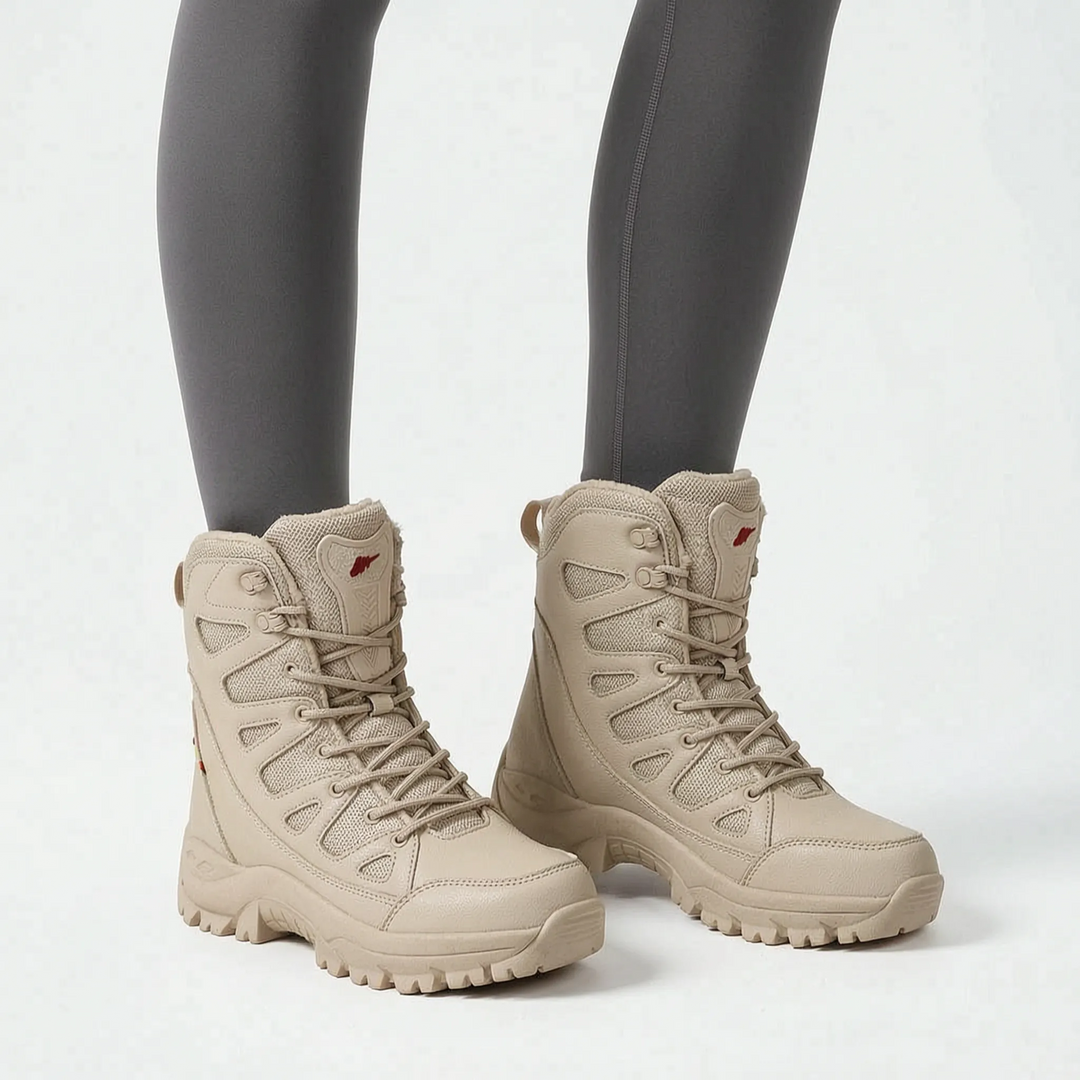 Robuste Damen Winterstiefel, ideal zum Wandern & Trekking bei kaltem Wetter. Schwarz.