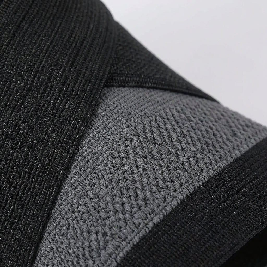 Ergonomische Knöchel-Gelenkstütze. Bietet optimale Kompression & Stabilisierung für schnelle Erholung.