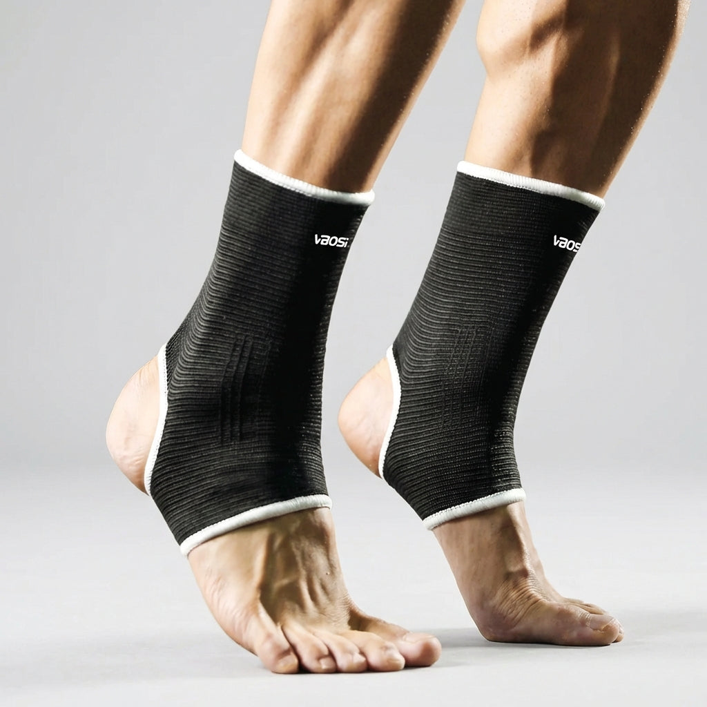 Blaue atmungsaktive Knöchelstütze unisex. Kompressions-Knöchelbandage aus Nylon für Schutz bei Sportverletzungen.