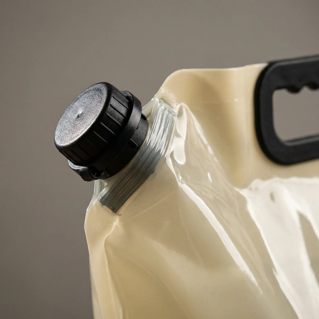 Handlicher 5L Falt-Wasserbehälter für Rucksacktouren, Wanderungen und Festivals.